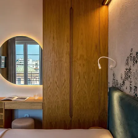 Lägenhet Queen By Luxlikehome Thessaloníki