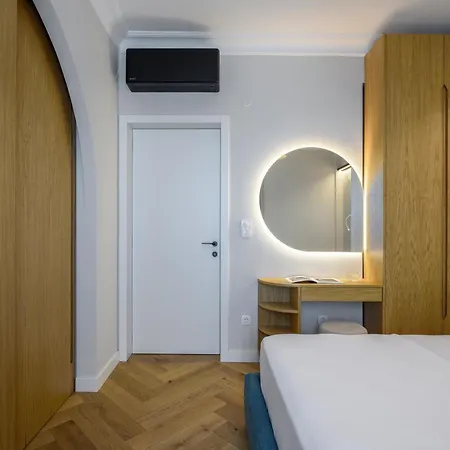 Queen By Luxlikehome Lägenhet