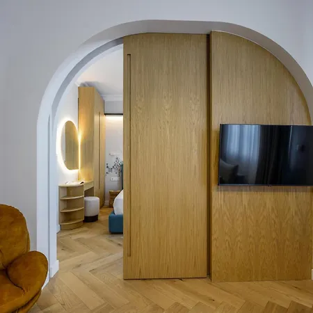 Queen By Luxlikehome Apartment Thessaloniki