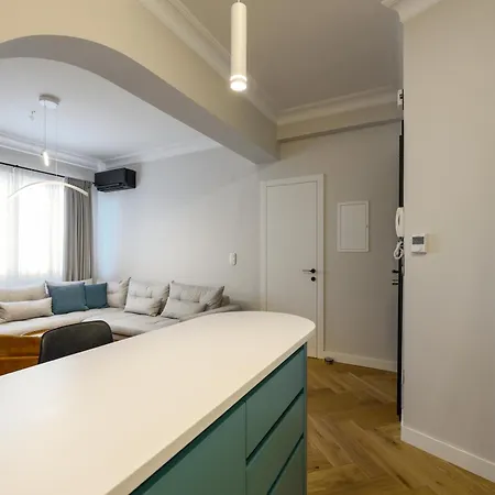 Apartment Queen By Luxlikehome *